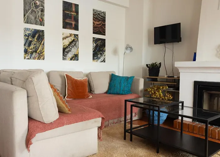 River Front Castle Apartment